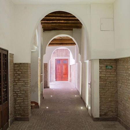 Corte Degli Estensi, Romantica Mansardina Ferrare Extérieur photo